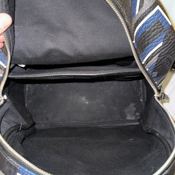 MCM Stark Gunta M Stripe Backpack in Visetos - Picture 9 of 9